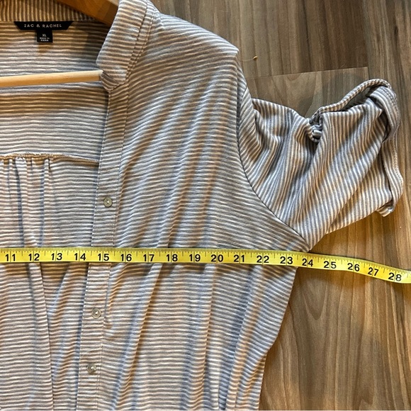 zac & Rachel women's extra large horizontal stripe button front top cardigan - Picture 6 of 10